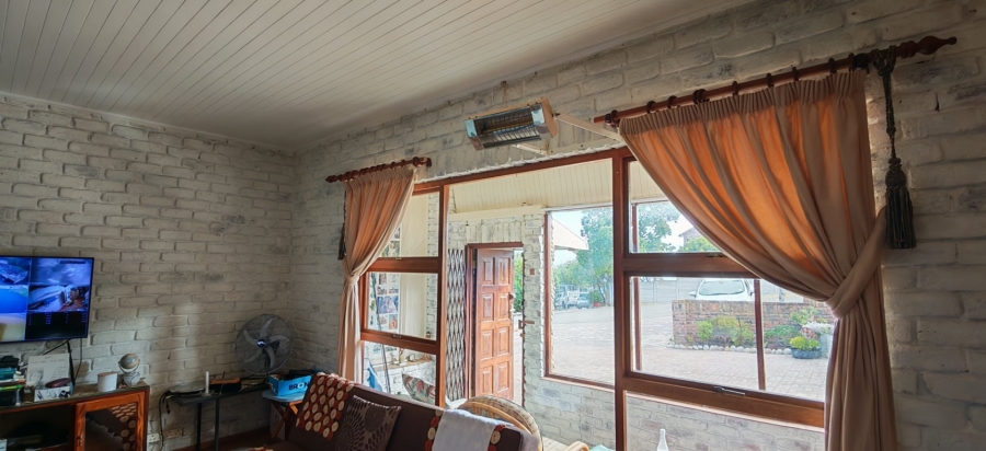 3 Bedroom Property for Sale in Dana Bay Western Cape